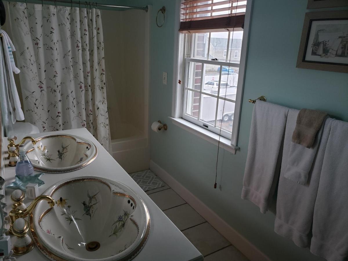 Blue Heron Inn - A Bed And Breakfast Llc 所罗门斯 外观 照片
