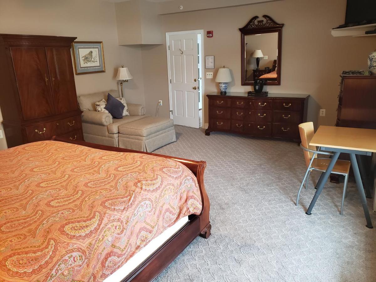 Blue Heron Inn - A Bed And Breakfast Llc 所罗门斯 外观 照片